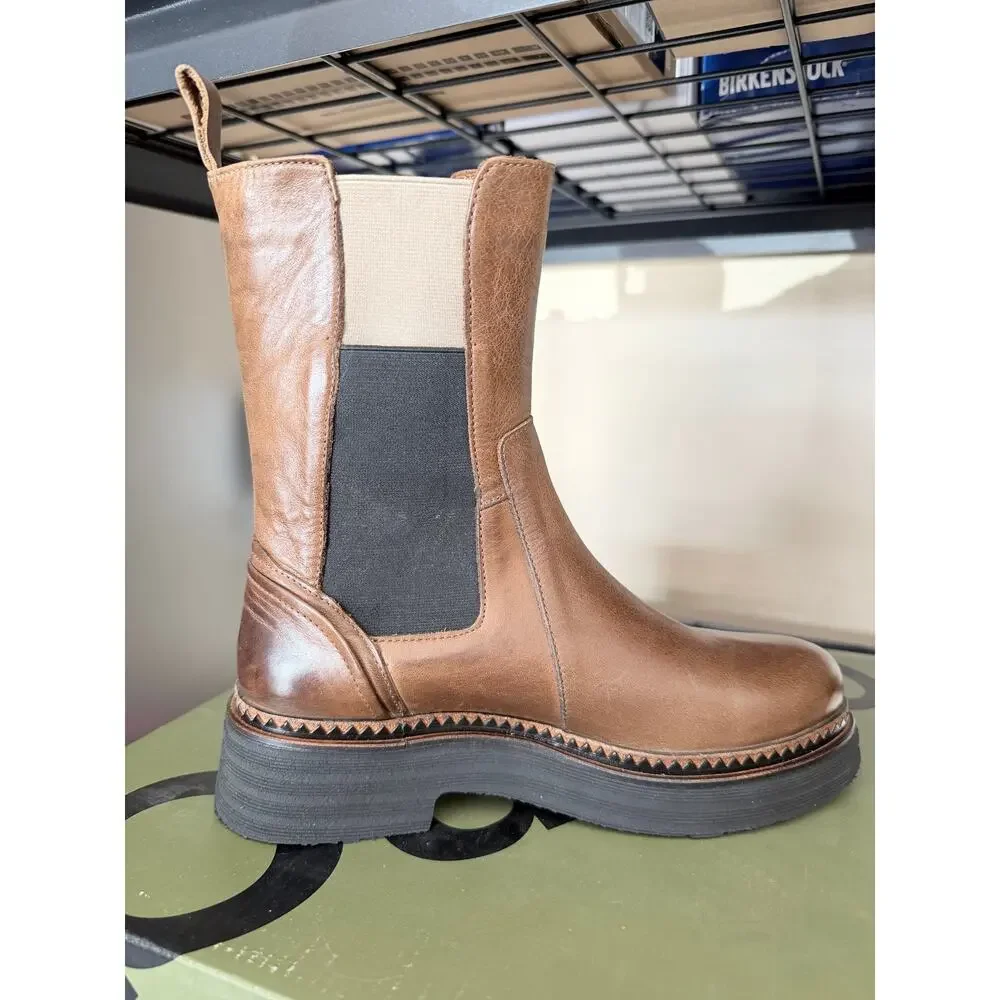 Bueno Giselle Boot in Taupe - Picture 3 of 5